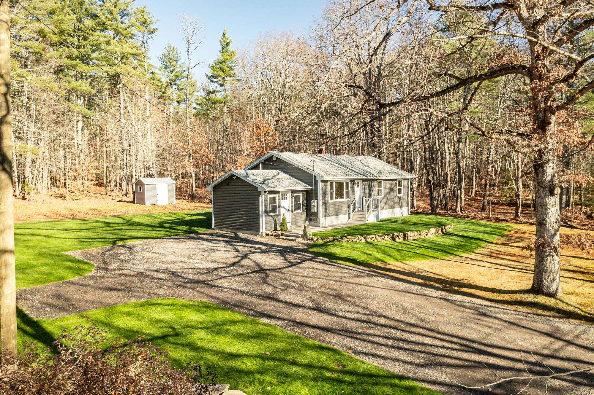 407 Blackwater Road Dover, NH 03820 - Photo 3 of 35