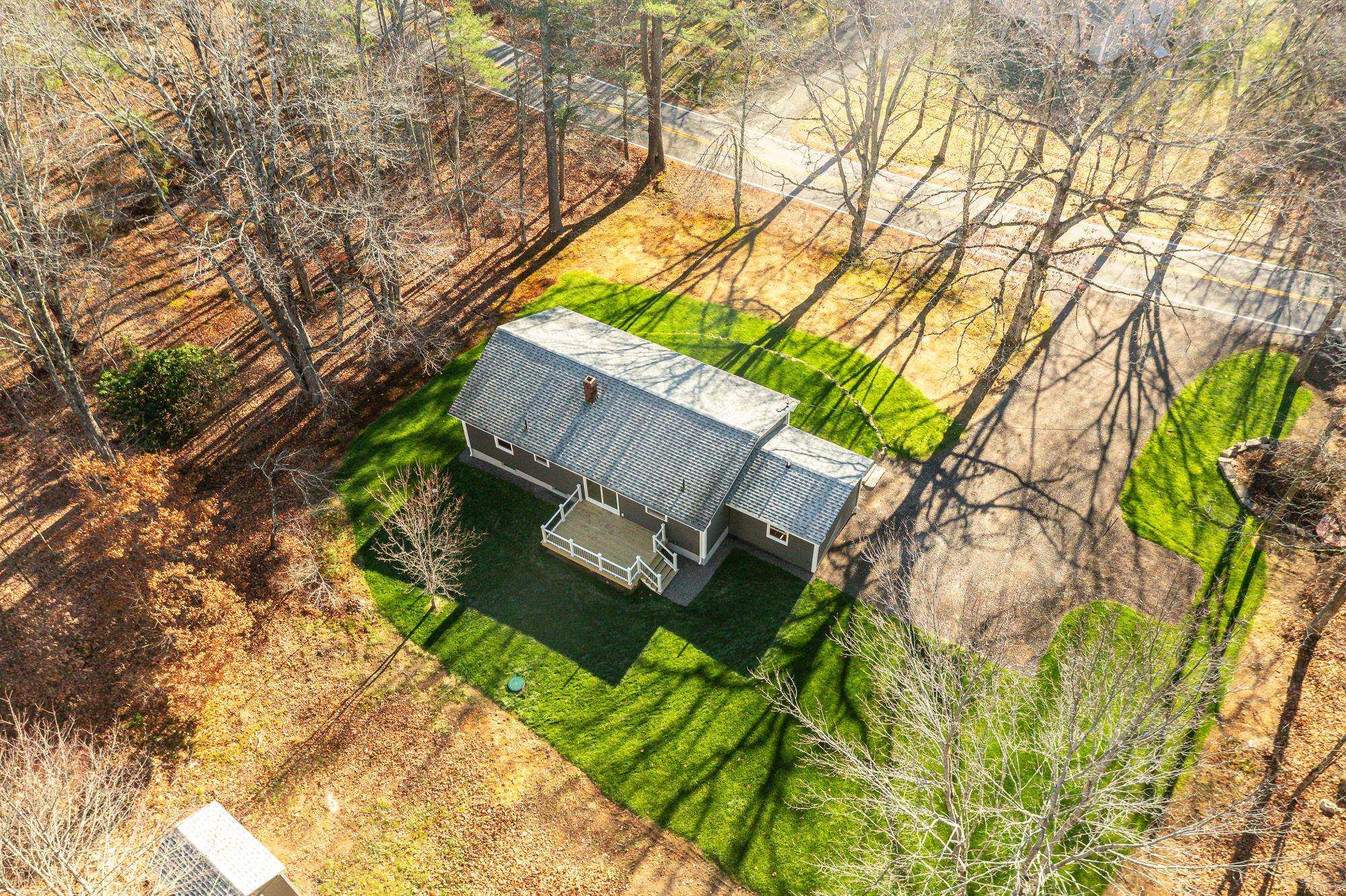 407 Blackwater Road Dover, NH 03820 - Photo 6 of 35