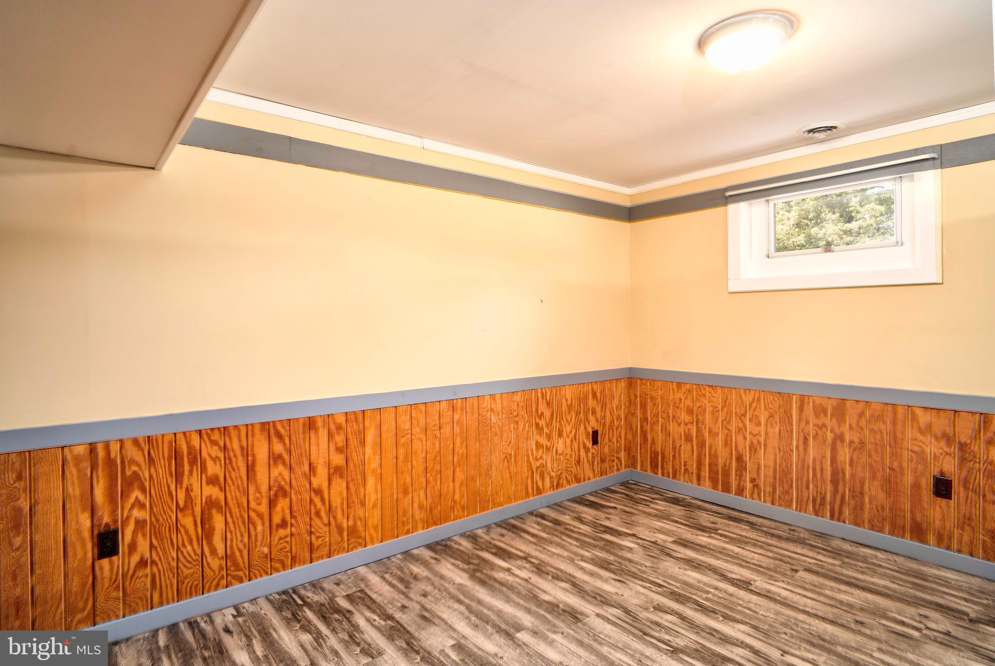 28484 Raccoon Ford Road Burr Hill, VA 22433 - Photo 26 of 48 Lower level office on not to code Bedroom