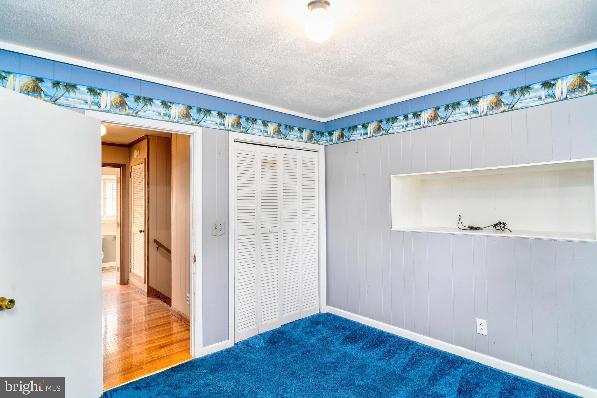 28484 Raccoon Ford Road Burr Hill, VA 22433 - Photo 38 of 48 Bedroom #3 built in TV space
