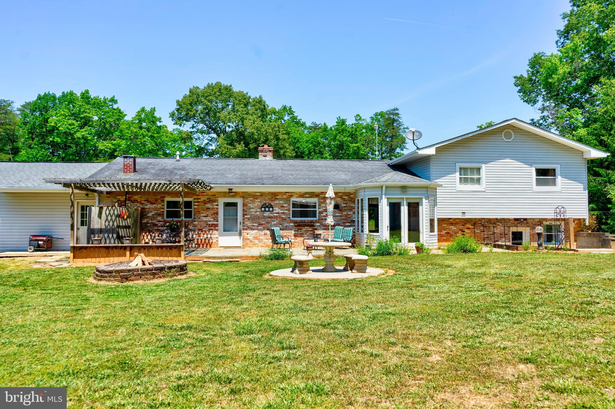 28484 Raccoon Ford Road Burr Hill, VA 22433 - Photo 8 of 48 Backyard view