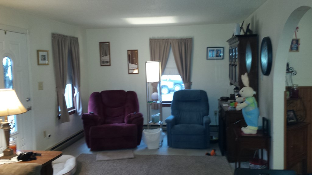 8 Lyon Street Plattsburgh, NY 12901 - Photo 8 of 22 Gallery Image 8