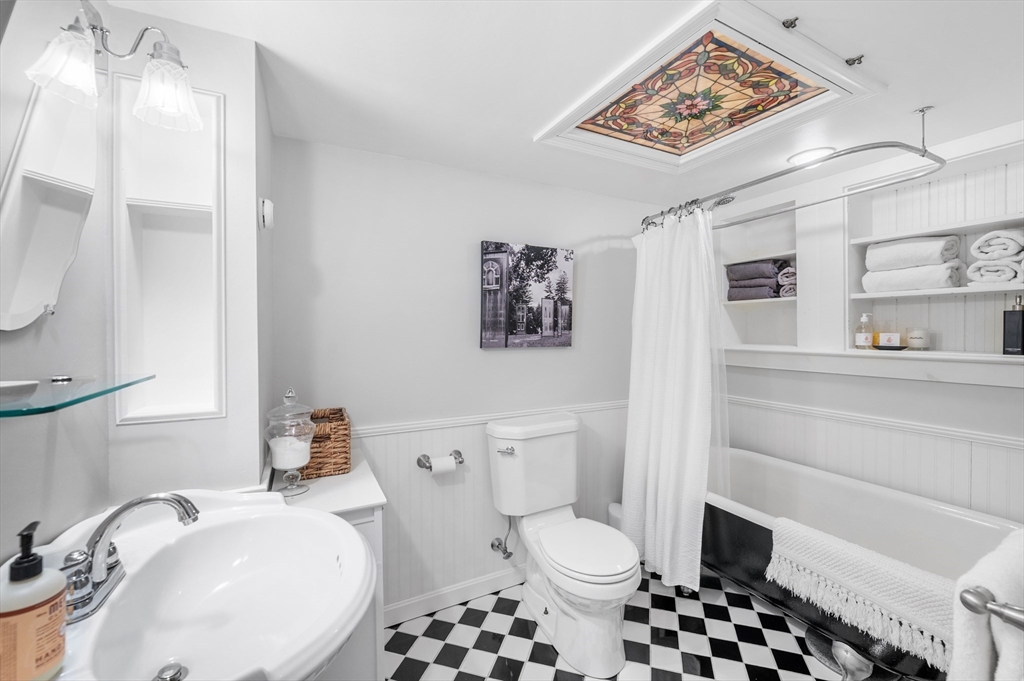 82 Dodge Street, Unit 1 Beverly, MA 01915 - Photo 25 of 42