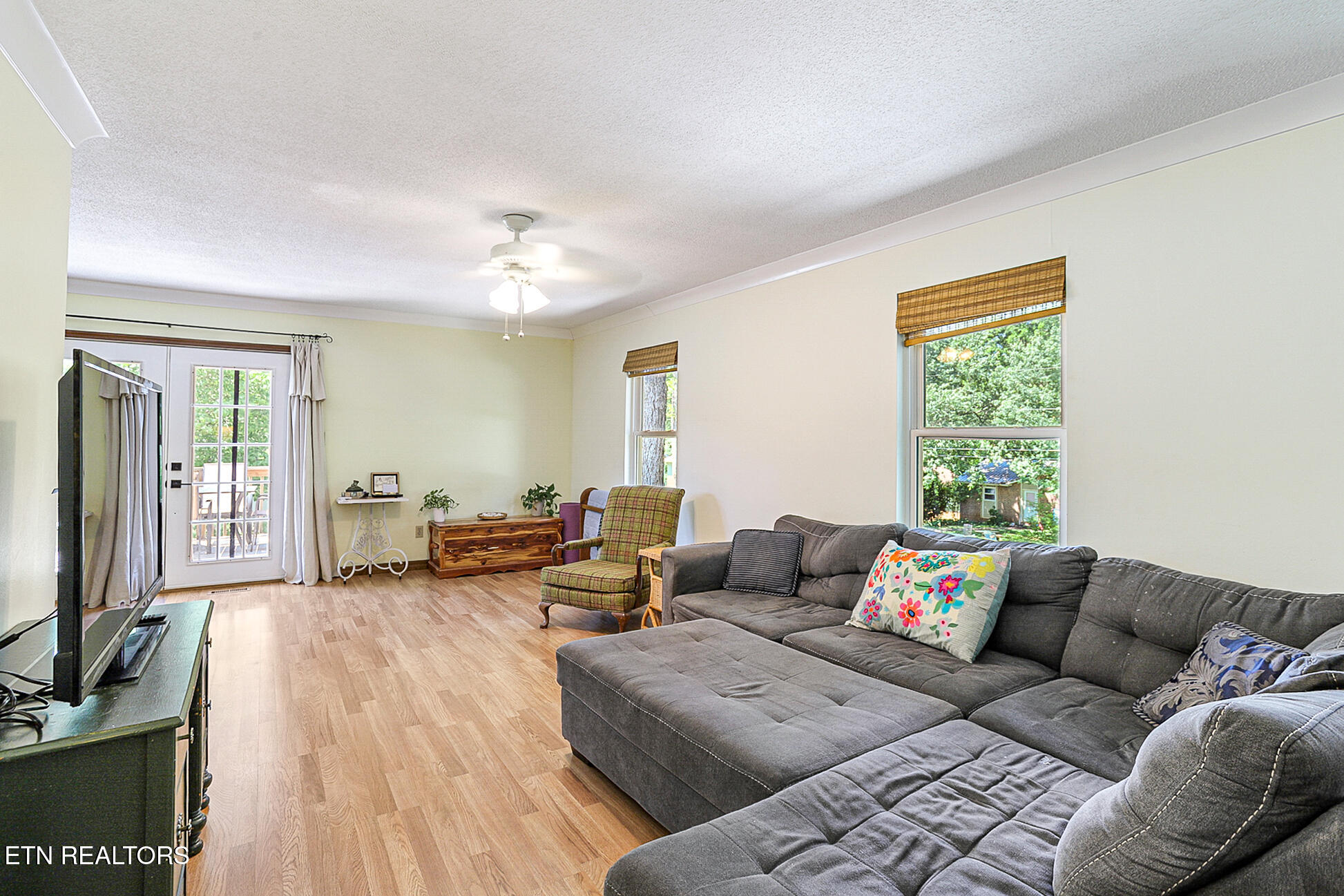 146 Vanderview Drive Seymour, TN 37865 - Photo 8 of 43 146 Vanderview Dr-74