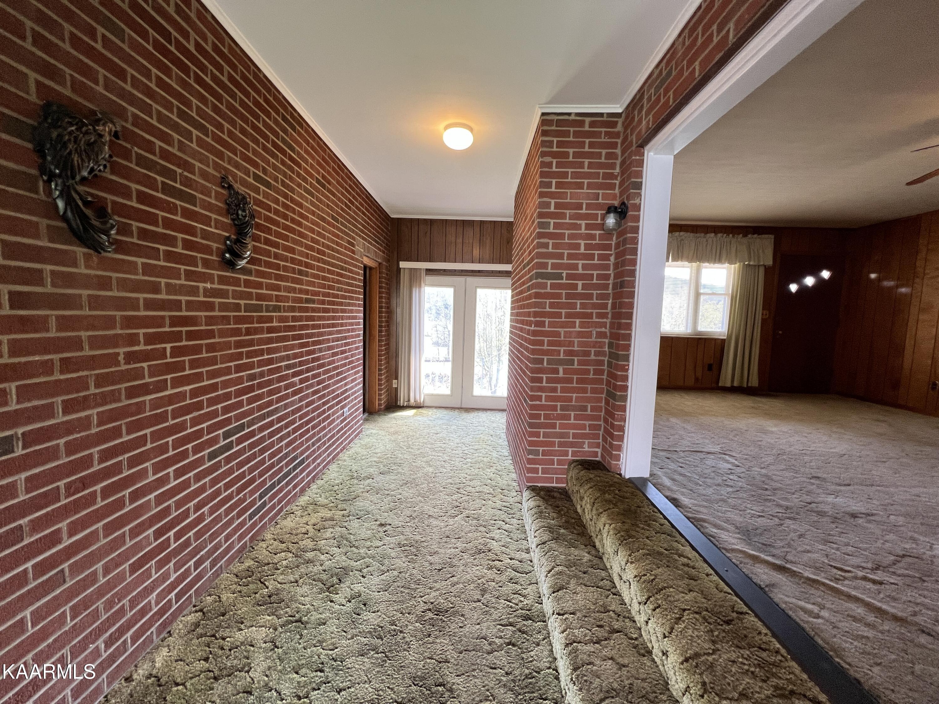 207 Duncan Road Clinton, TN 37716 - Photo 29 of 41 IMG_7311