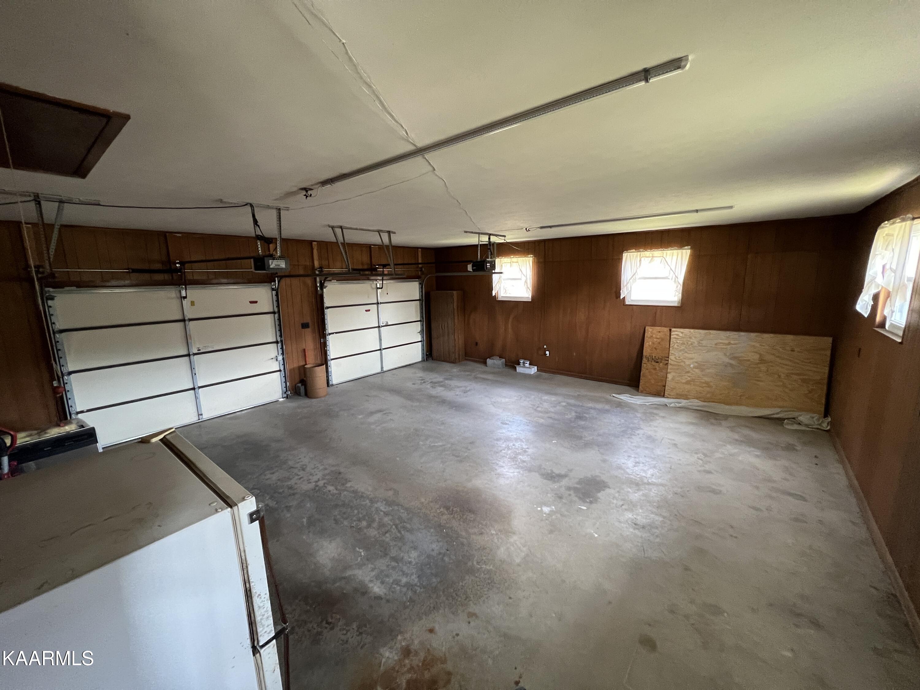 207 Duncan Road Clinton, TN 37716 - Photo 31 of 41 IMG_7313