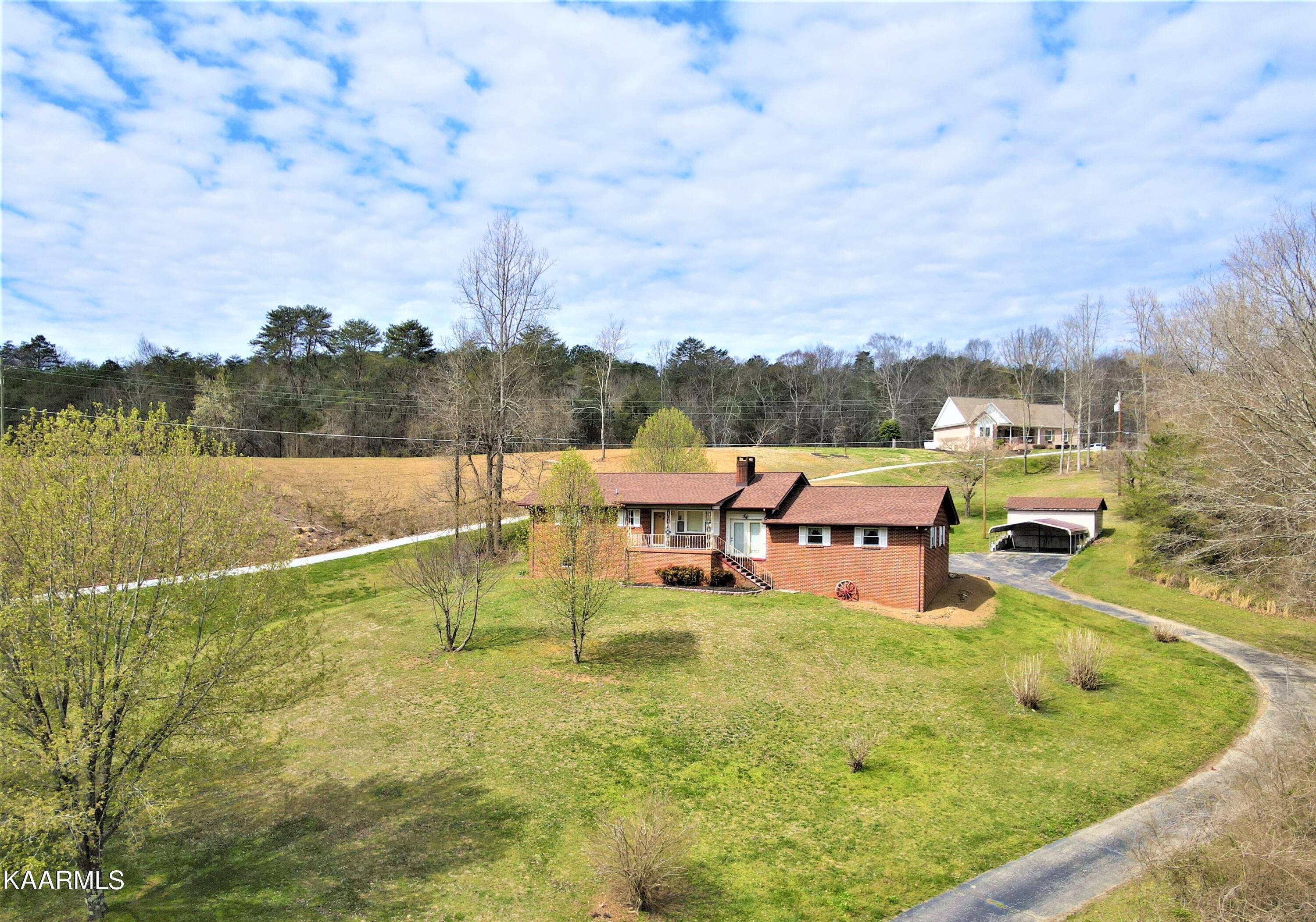 207 Duncan Road Clinton, TN 37716 - Photo 33 of 41 5