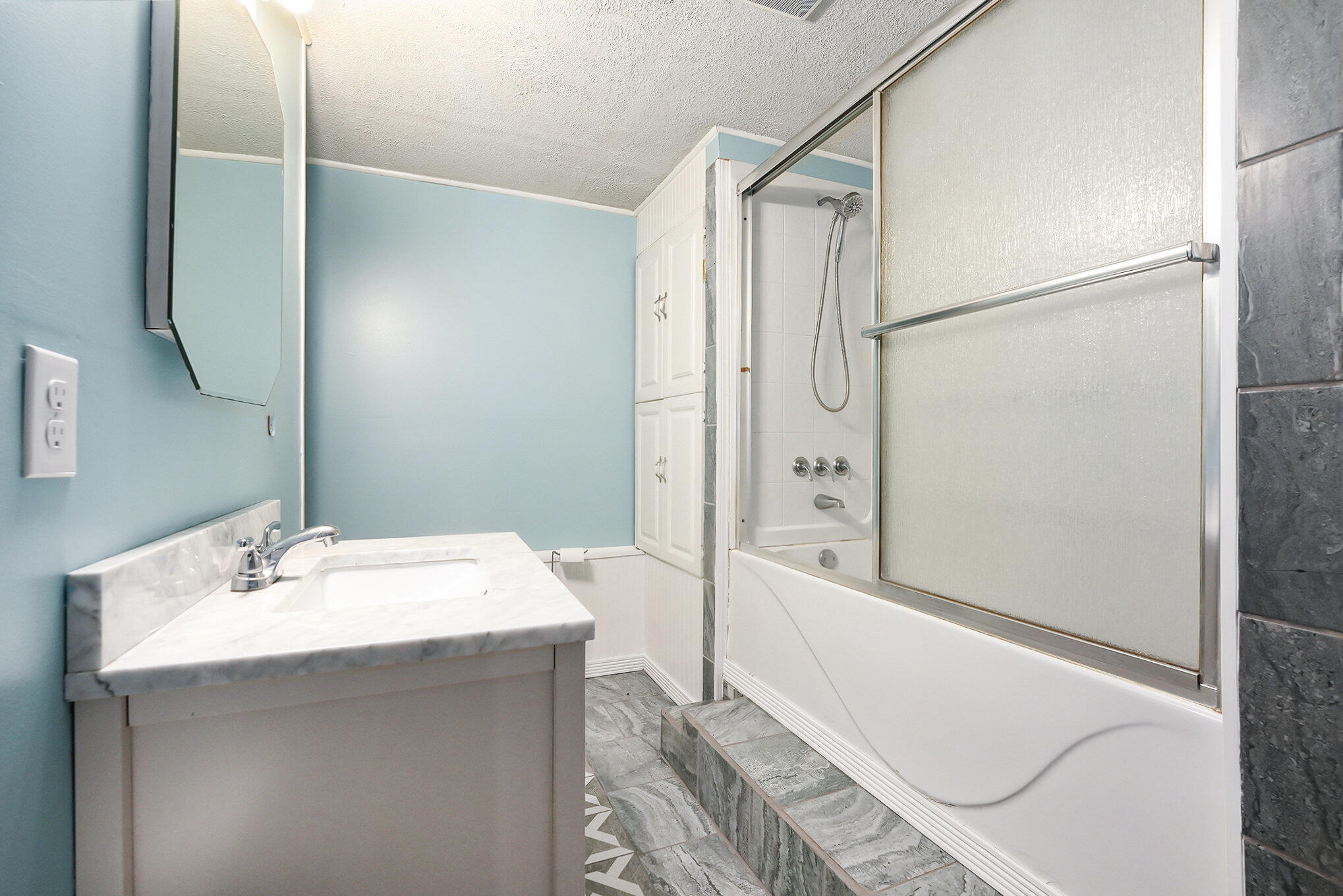 8260 Palmer Road Belding, MI 48809 - Photo 20 of 26 023_photo_mar_25_2025_1_40_59_pm_371