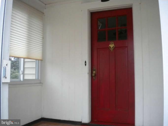 5527 Ashbourne Road Halethorpe, MD 21227 - Photo 2 of 30