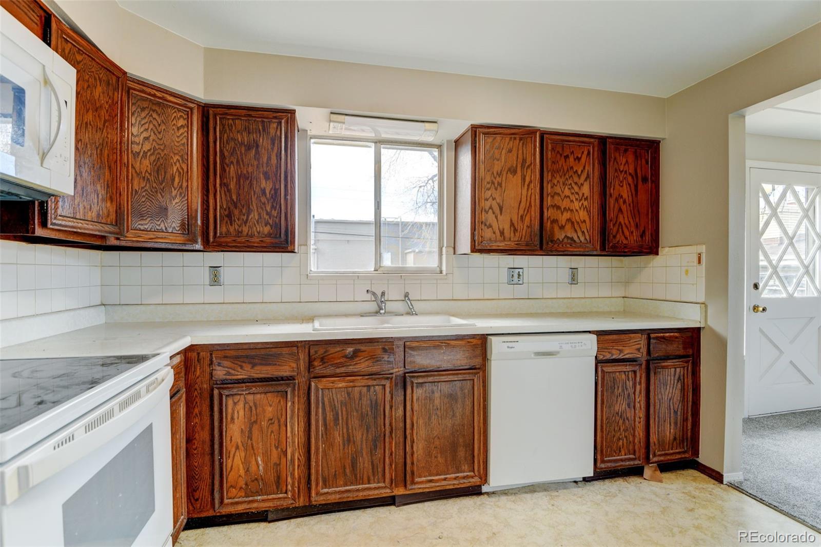 3385 Wright Street Wheat Ridge, CO 80033 - Photo 12 of 33 Gallery Image 12