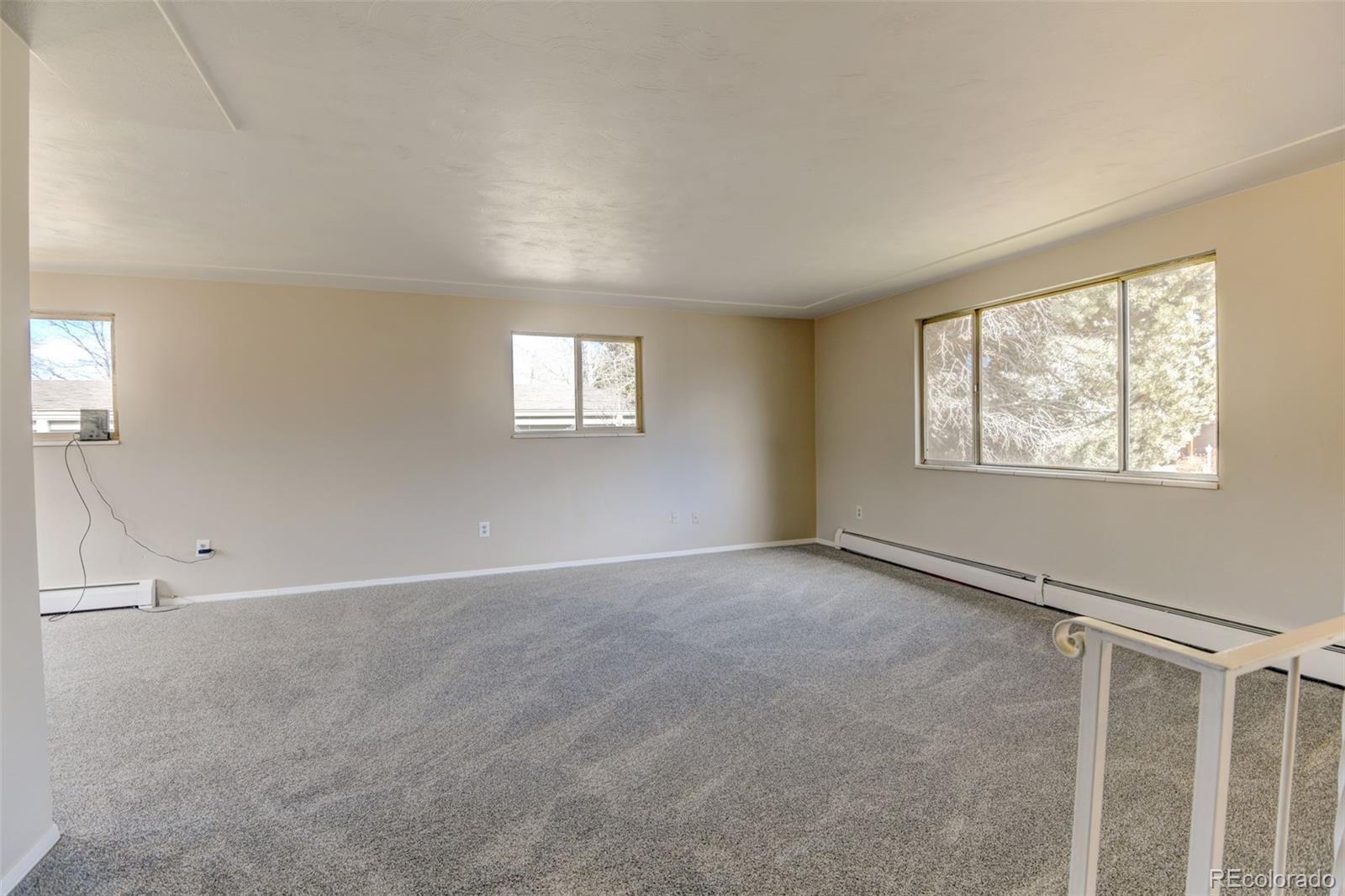 3385 Wright Street Wheat Ridge, CO 80033 - Photo 4 of 33 Gallery Image 4