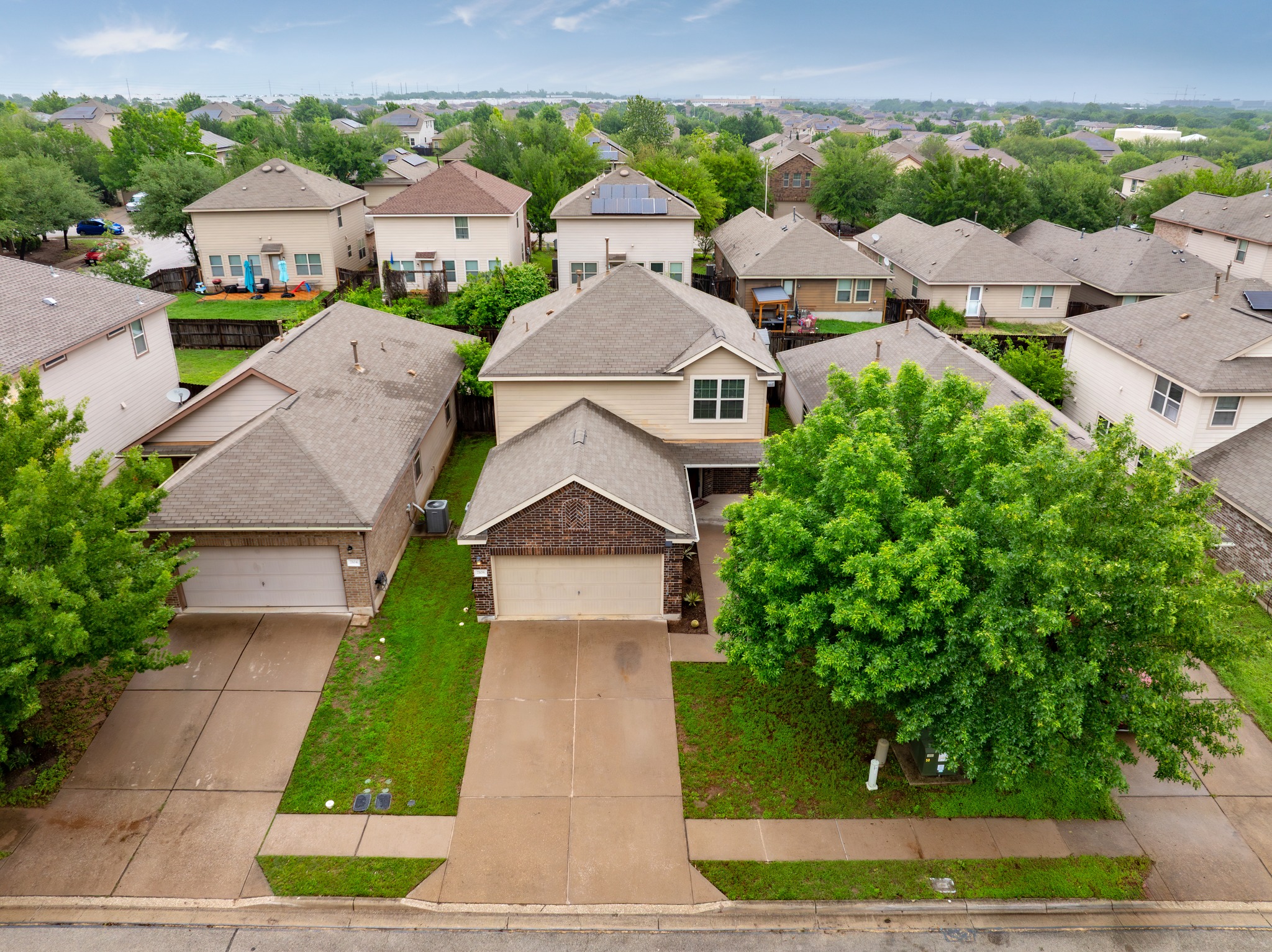 7108 Crestone Road Austin, TX 78744 - Photo 27 of 34