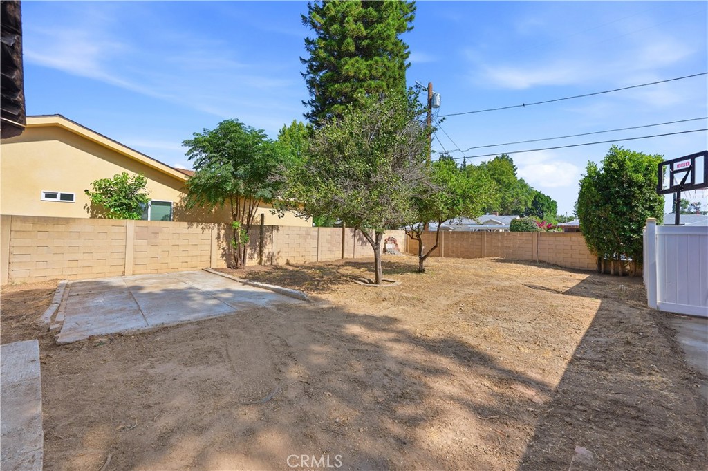 19238 Strathern Street Reseda, CA 91335 - Photo 29 of 34