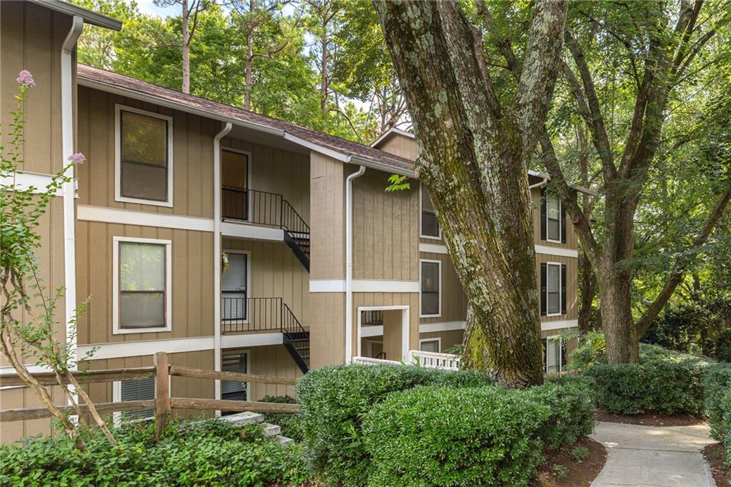5137 Roswell Road, Unit 9 Atlanta, GA 30342 - Photo 1 of 1 Gallery Image 1