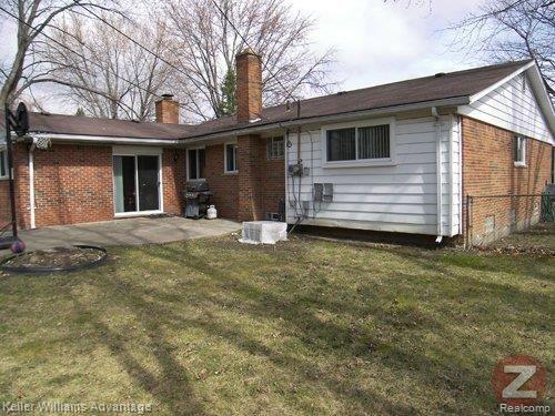 28535 Evergreen Road Southfield, MI 48076 - Photo 13 of 14 Back of House