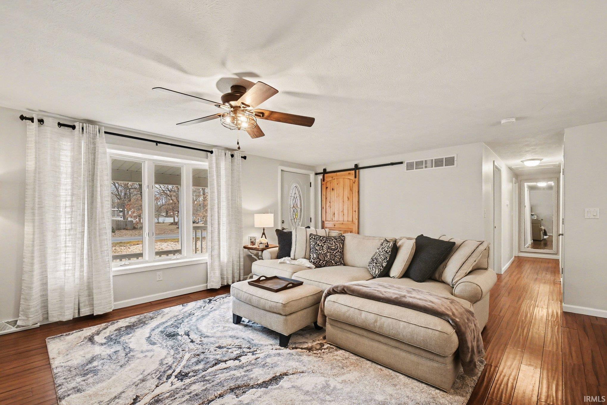 52600 Juniper Road South Bend, IN 46637 - Photo 3 of 27