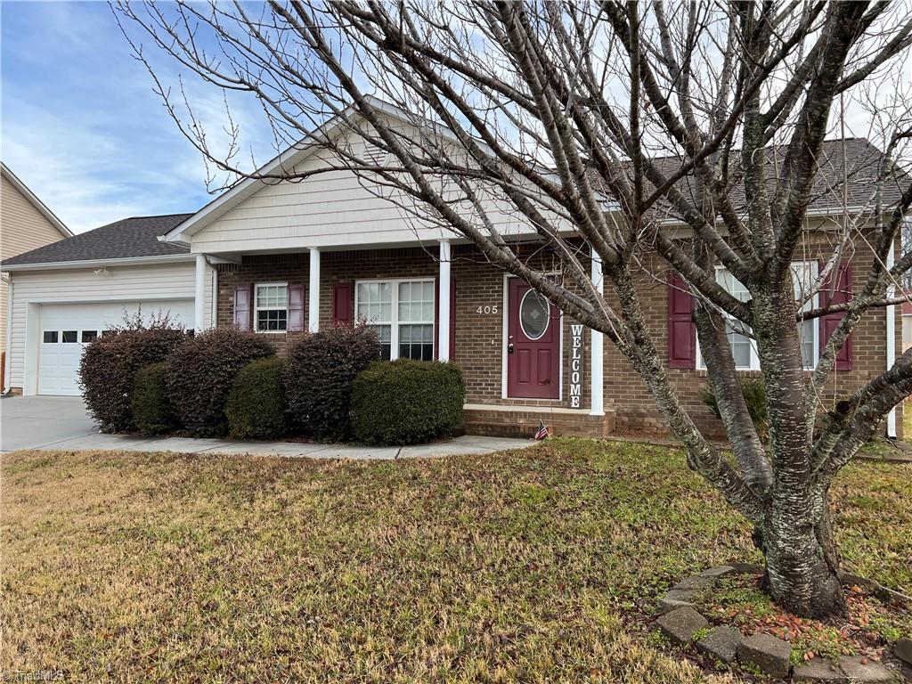 405 Barnsdale Ridge Road Kernersville, NC 27284 - Photo 1 of 25 Gallery Image 1