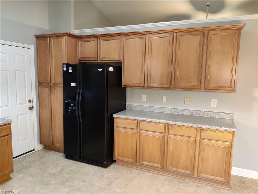 405 Barnsdale Ridge Road Kernersville, NC 27284 - Photo 7 of 25 Gallery Image 7
