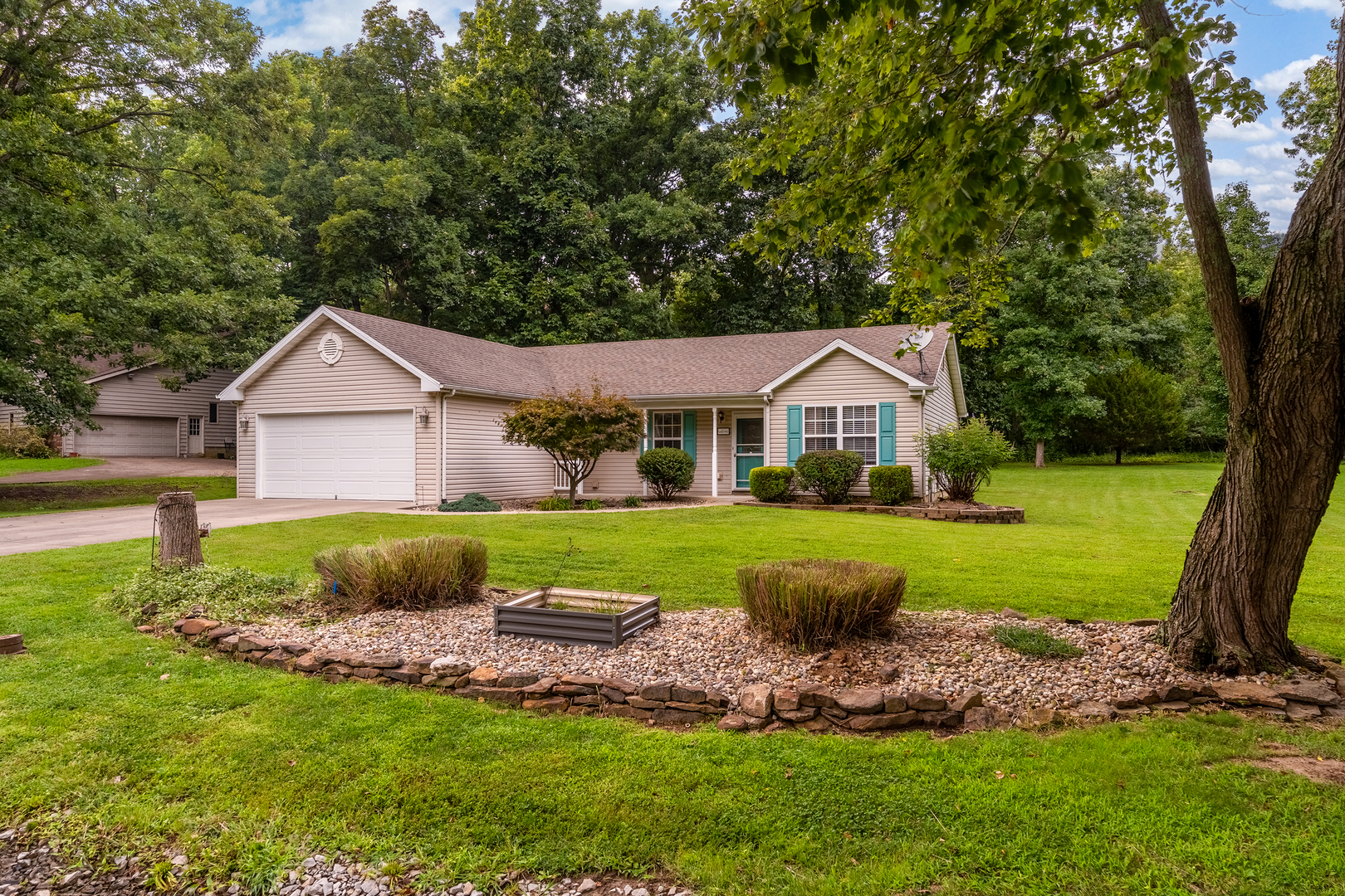 1904 Spring Garden Road Marion, IL 62959 - Photo 31 of 33 Gallery Image 31