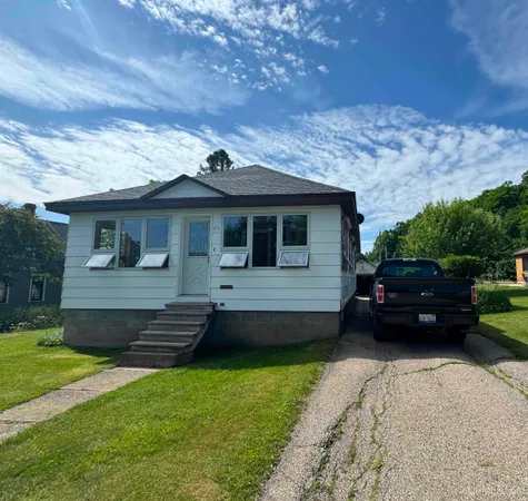 $115,000 | 211 Michigan Avenue, Crystal Falls, MI 49920
