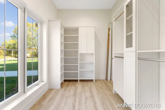 $1,090,000 | 6008 Hidden Crk Trail, Hamilton, MI 49419