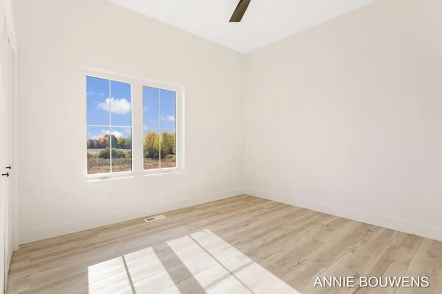 $1,090,000 | 6008 Hidden Crk Trail, Hamilton, MI 49419