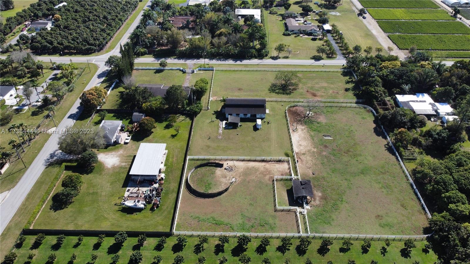 Redlands Homestead, FL 33031 - Photo 10 of 35 an aerial view of a backyard