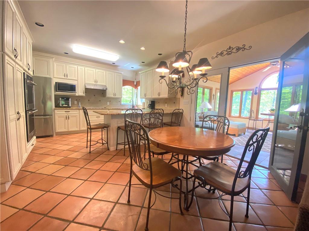 160 Rudder Road Ligonier, PA 15658 - Photo 7 of 25 Gallery Image 7