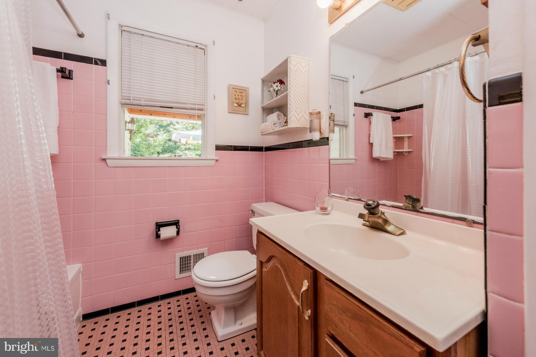 4842 Rollingtop Road Ellicott City, MD 21043 - Photo 20 of 28 Bath