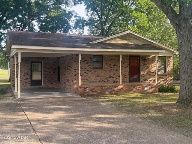 $154,000 | 619 Clifft Street, Bolivar, TN 38008
