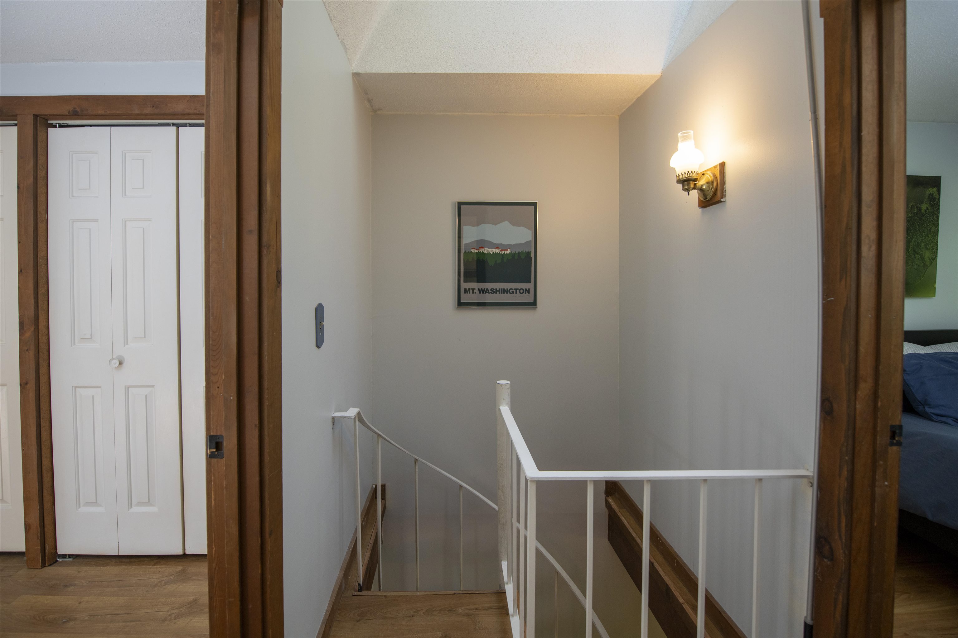 574 Willard Road, Unit B Hartford, VT 05059 - Photo 5 of 15 Gallery Image 5
