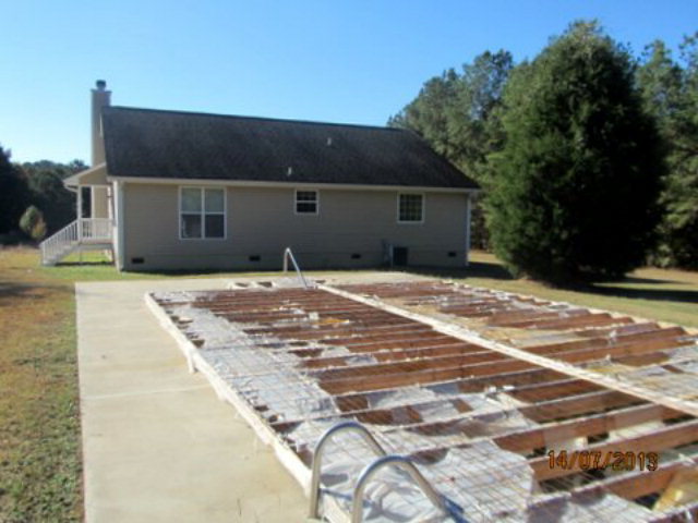 437 Comer Road Gray, GA 31032 - Photo 5 of 20 a house view with a outdoor space