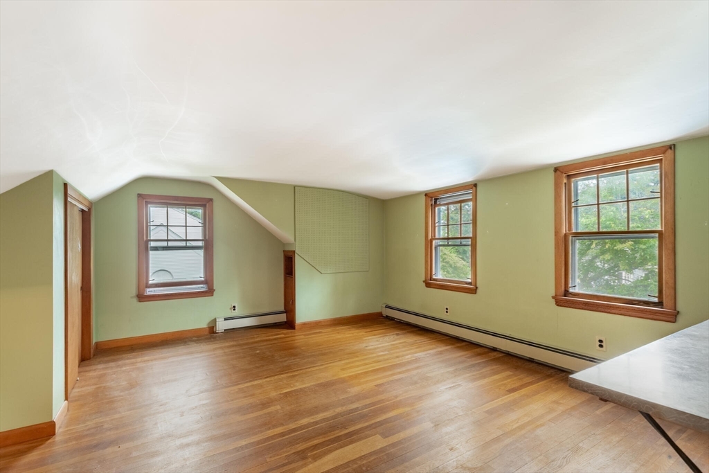 17 Crest Road Lynnfield, MA 01940 - Photo 17 of 31 Gallery Image 17