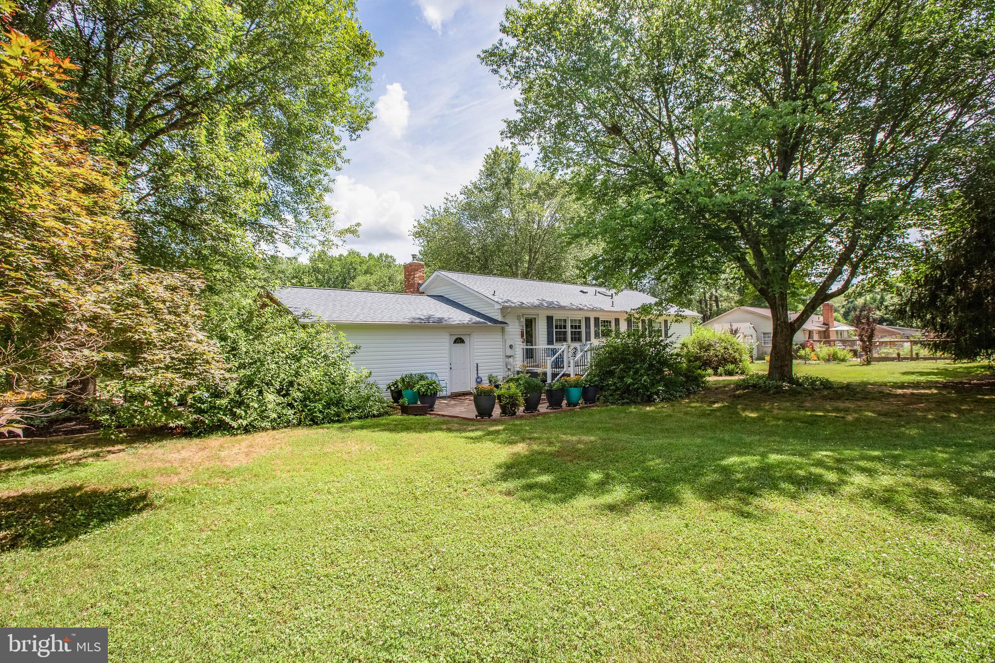 10212 Gordon Road Spotsylvania, VA 22553 - Photo 29 of 37 Rear of Home