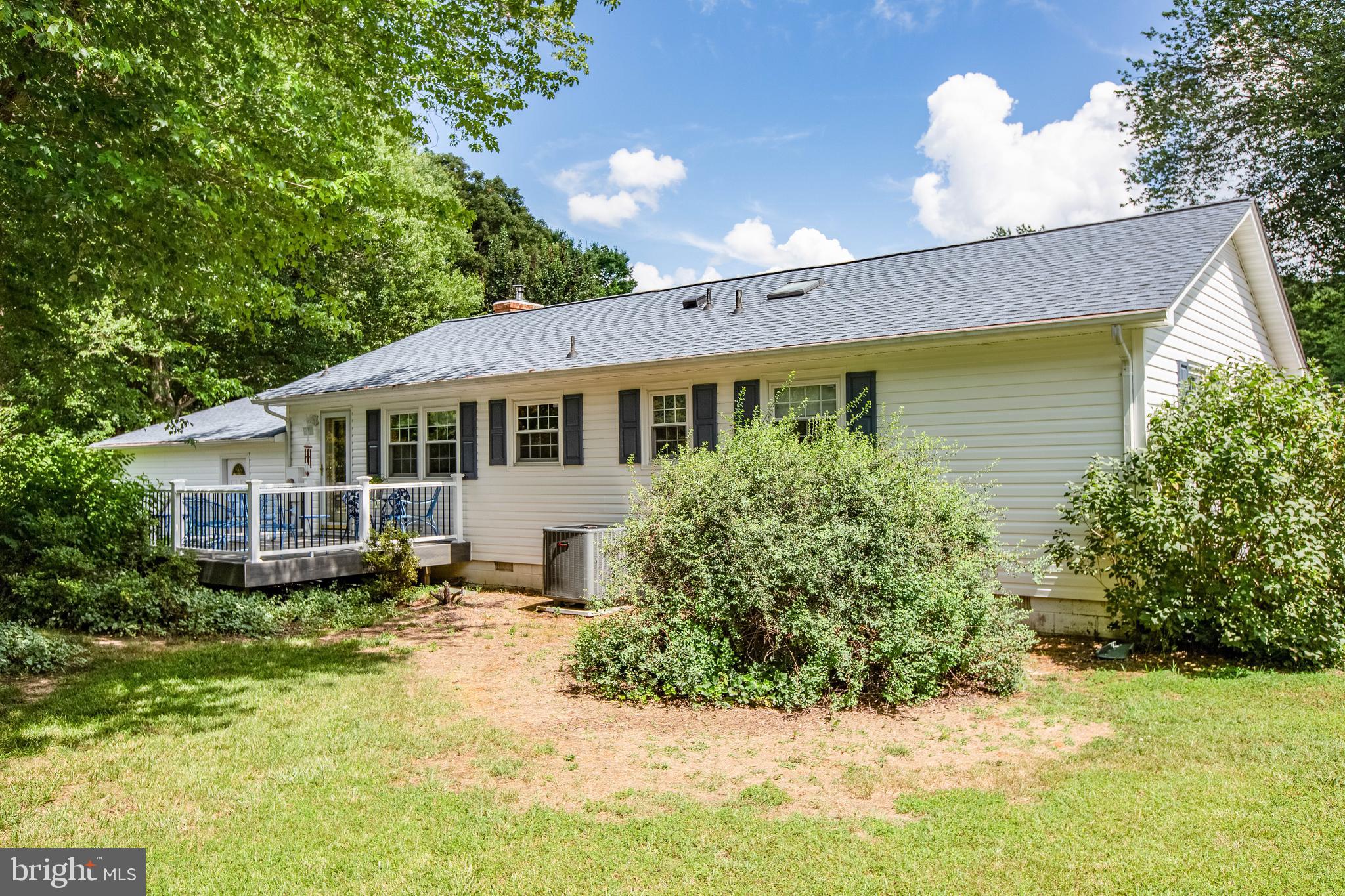 10212 Gordon Road Spotsylvania, VA 22553 - Photo 34 of 37 Rear of Home