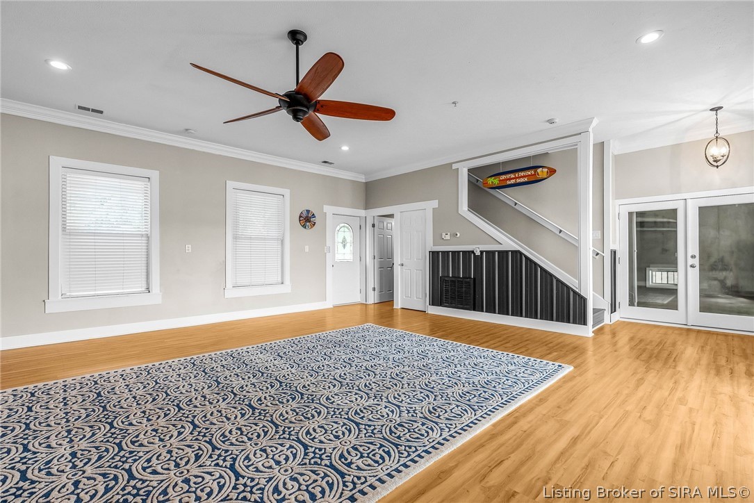 4702 Upper River Road Jeffersonville, IN 47130 - Photo 13 of 69 First Floor Family Room