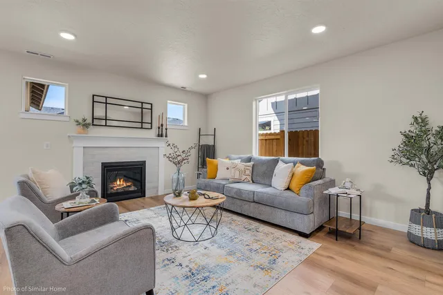 $474,990 | 302 North Viewmont Road, Unit 3/1 MIDDLETON, Greenacres, WA 99016