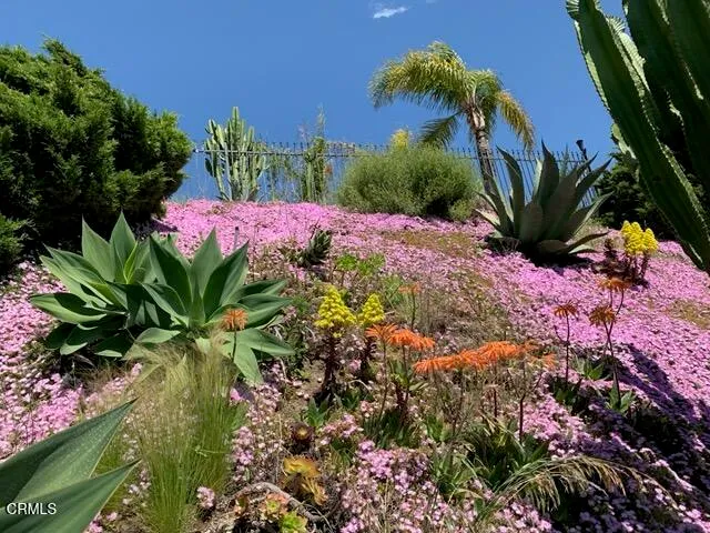 $589,900 | 520 East Highland Drive, Camarillo, CA 93010