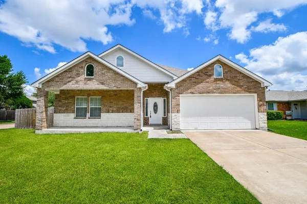 $2,450 | 927 Grand Jct Drive, Katy, TX 77450
