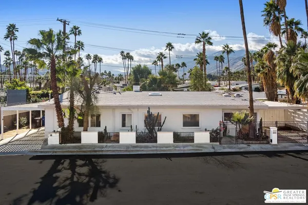 $649,000 | 111 Canyon Rock Road, Palm Springs, CA 92264