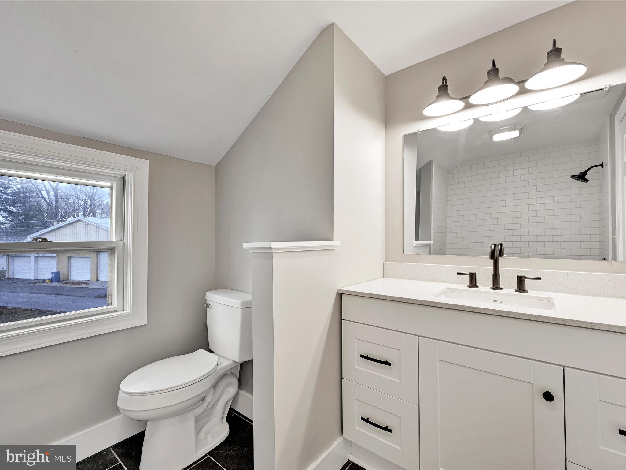 814 Rex Avenue Lebanon, PA 17042 - Photo 22 of 28 Bathroom