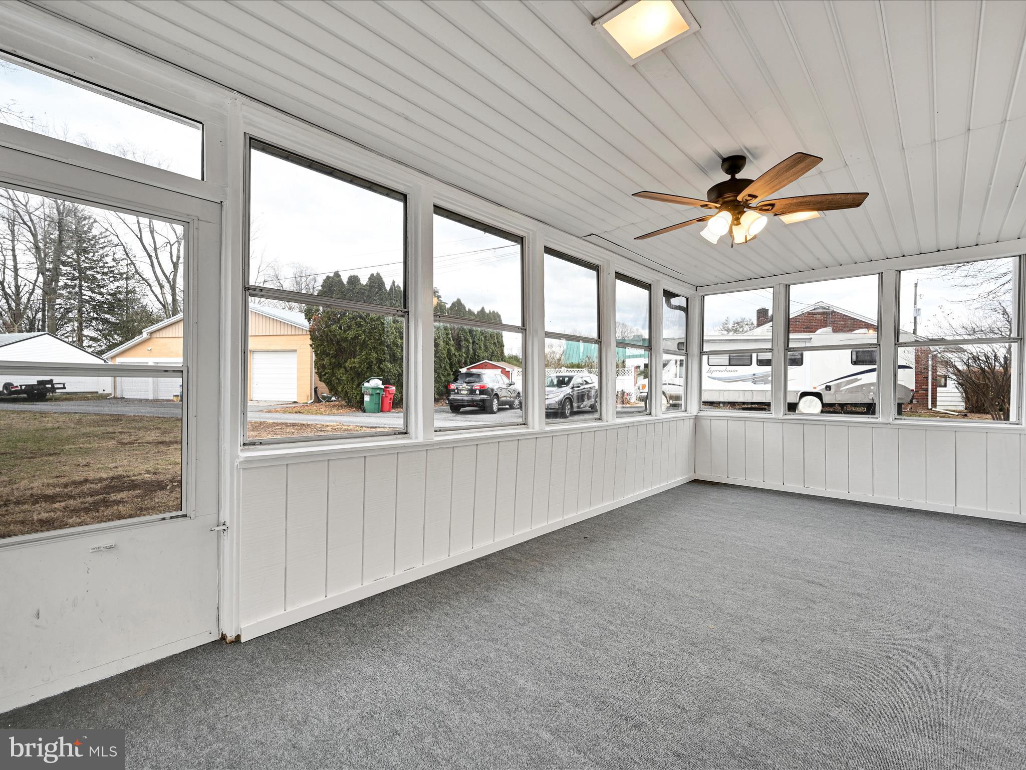 814 Rex Avenue Lebanon, PA 17042 - Photo 24 of 28 Sunroom