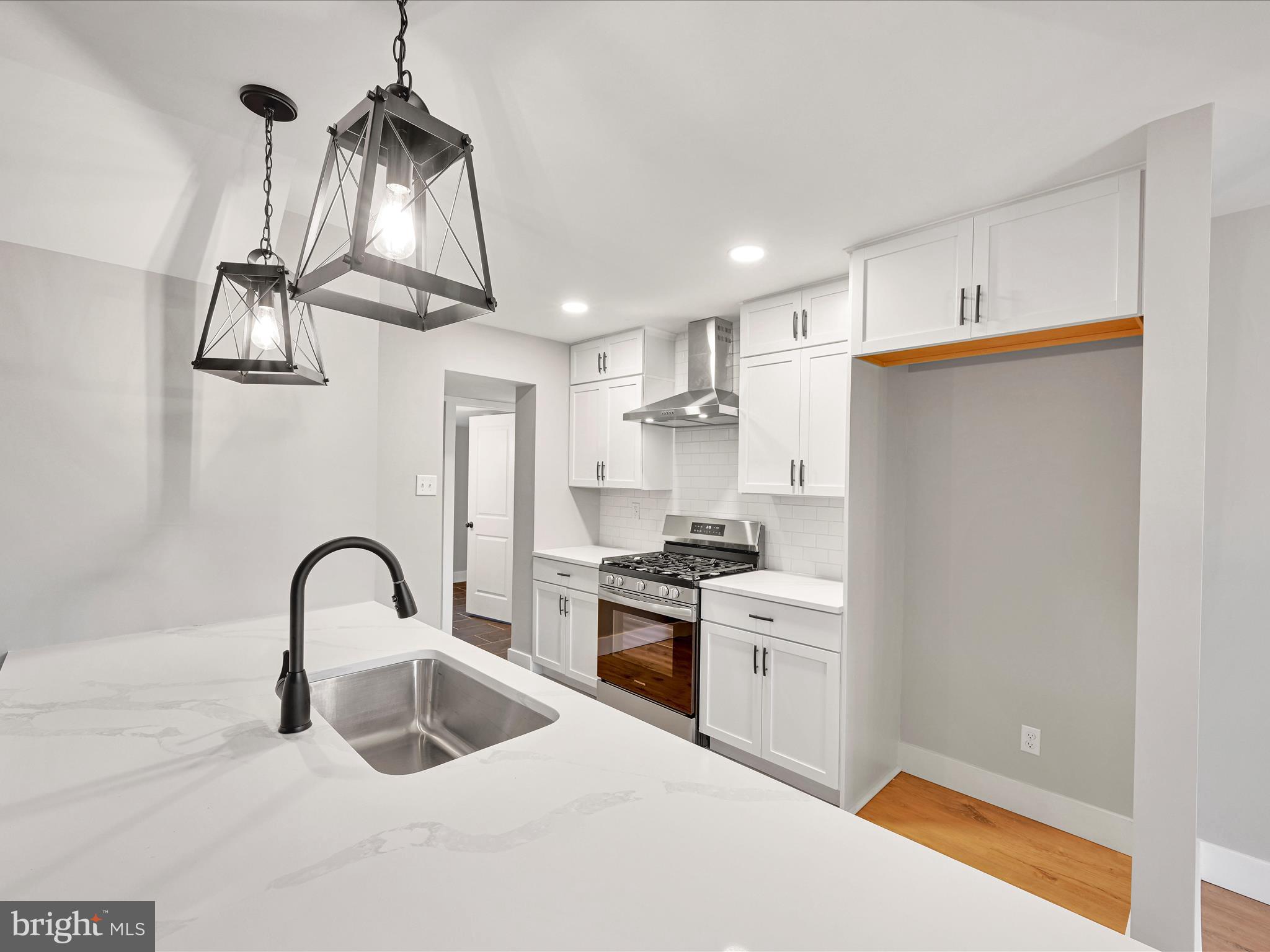 814 Rex Avenue Lebanon, PA 17042 - Photo 7 of 28 Kitchen