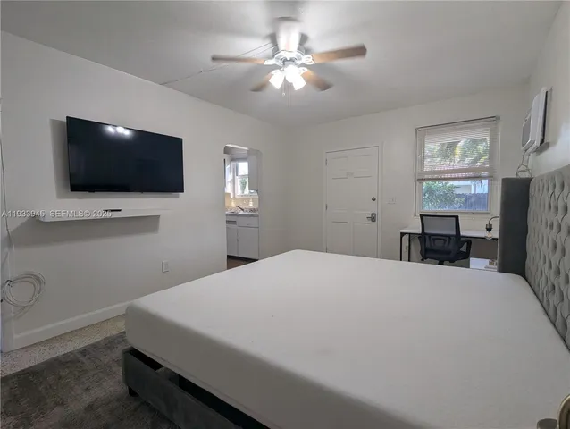 $1,300 | 437 Northeast 107th Street, Unit 2, Miami, FL 33161