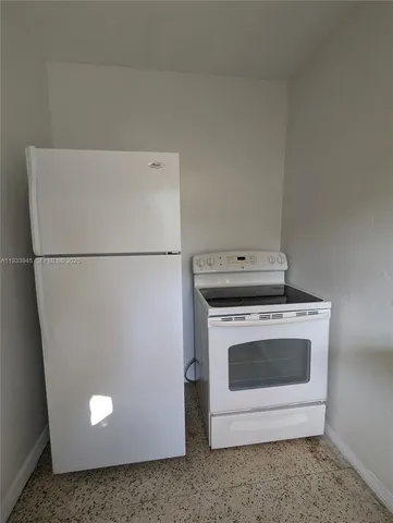 $1,300 | 437 Northeast 107th Street, Unit 2, Miami, FL 33161