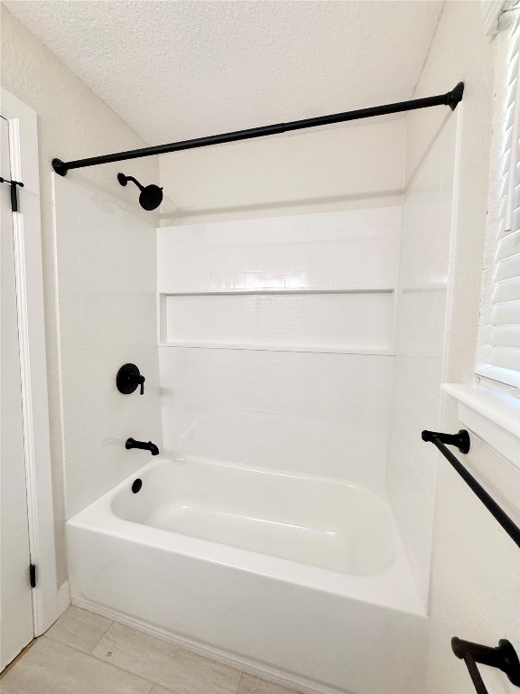 1429 Northview Drive Angleton, TX 77515 - Photo 24 of 29 a bathroom with a bathtub