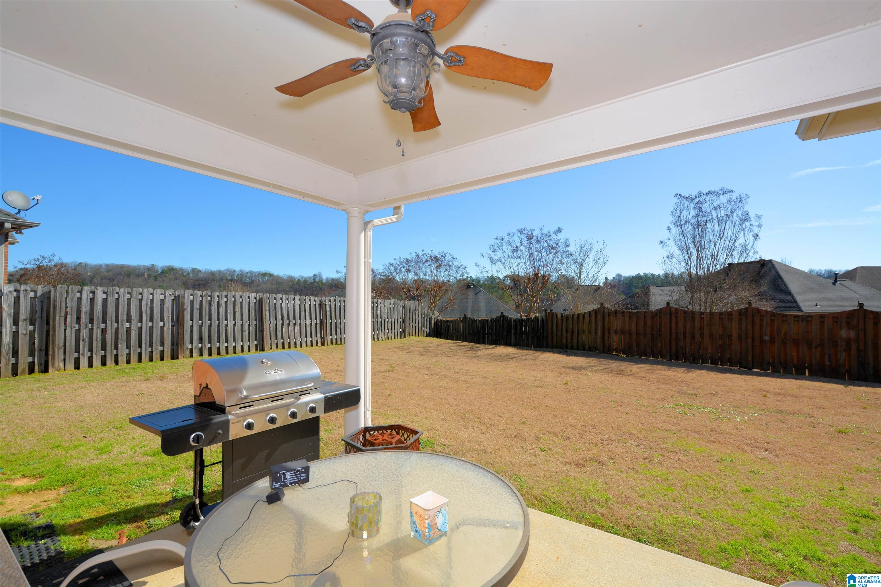 207 Beaver Crest Circle Pelham, AL 35124 - Photo 3 of 33