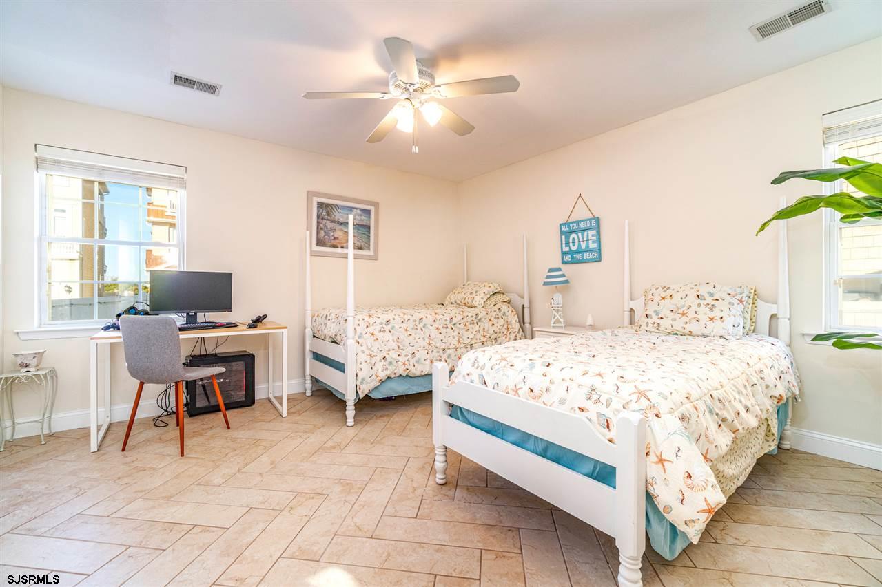 227 14th Street North Brigantine, NJ 08203 - Photo 8 of 25