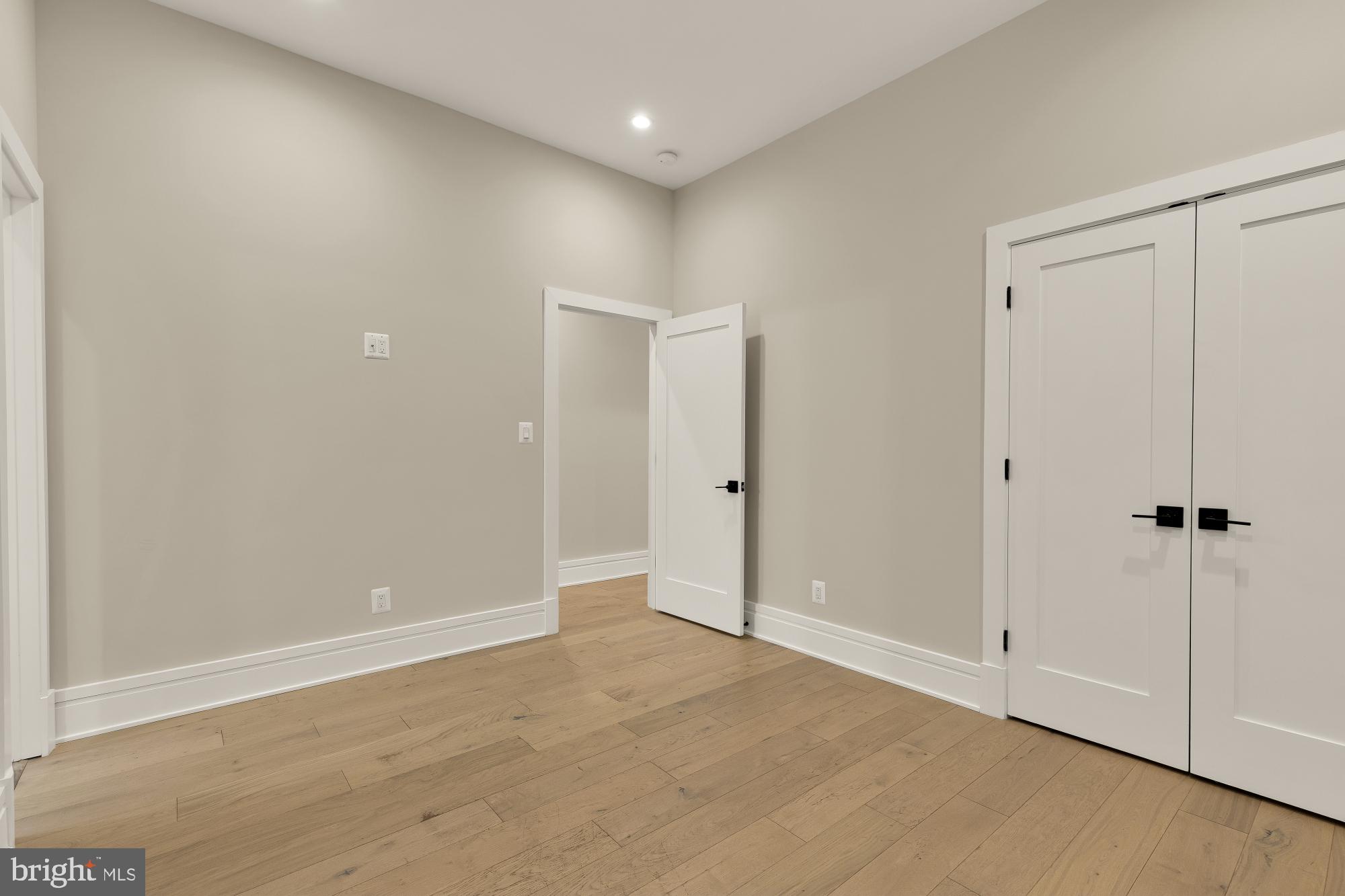 1310 Park Road Northwest Washington, DC 20010 - Photo 10 of 20