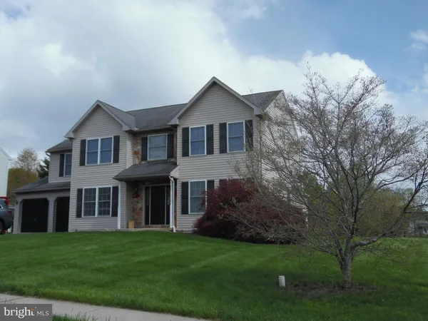 $520,000 | 421 Harmony Lane, Douglassville, PA 19518